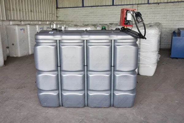 maz-bg-re-pomp-grijs-2000l-be-03.jpg
